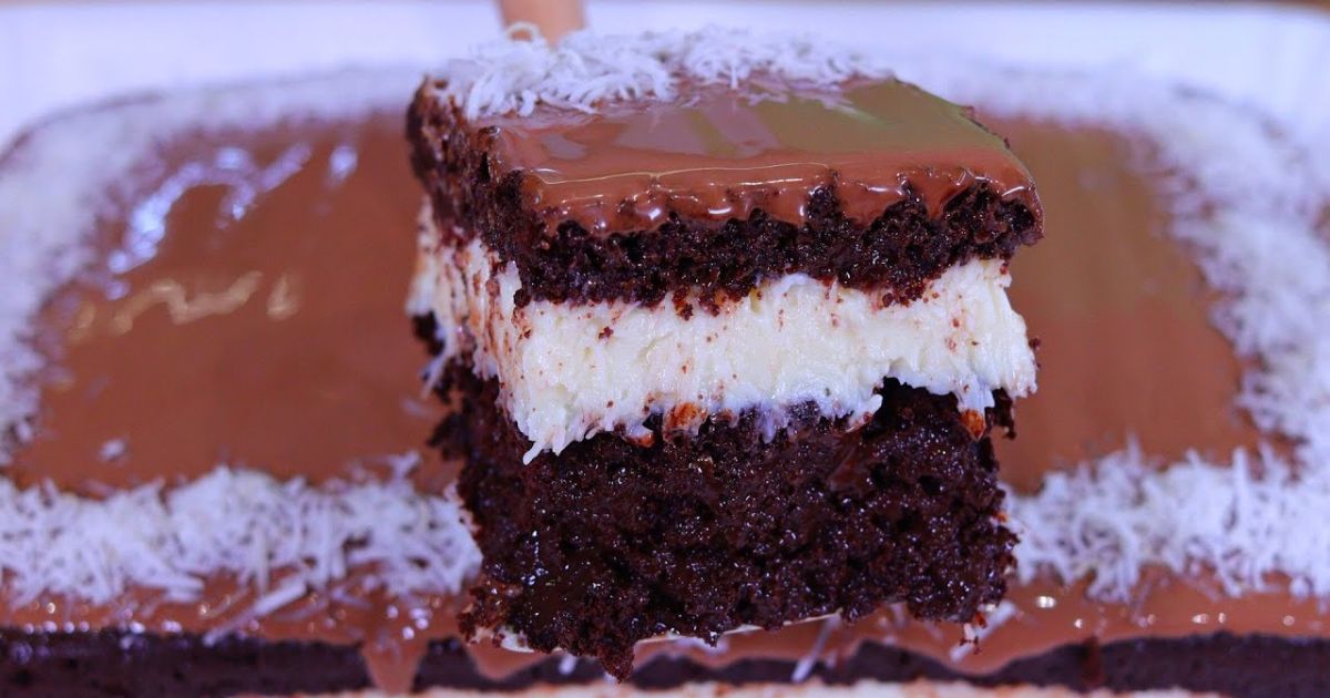 Bolo Prestígio de Liquidificador com Massa Molhadinha e Recheio Cremoso