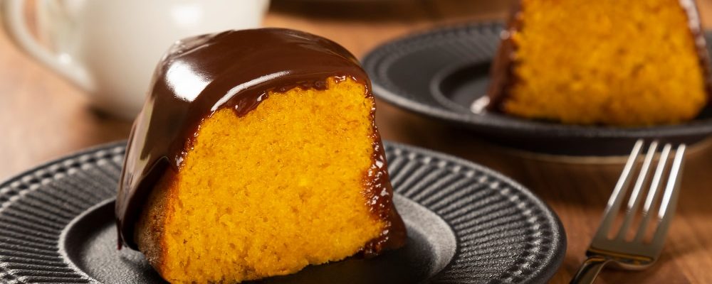 Bolo De Cenoura Com Brigadeiro Para Conquistar Seu Paladar!