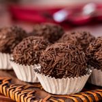 Brigadeiro Sem Glúten: Delícias Livres De Restrições!
