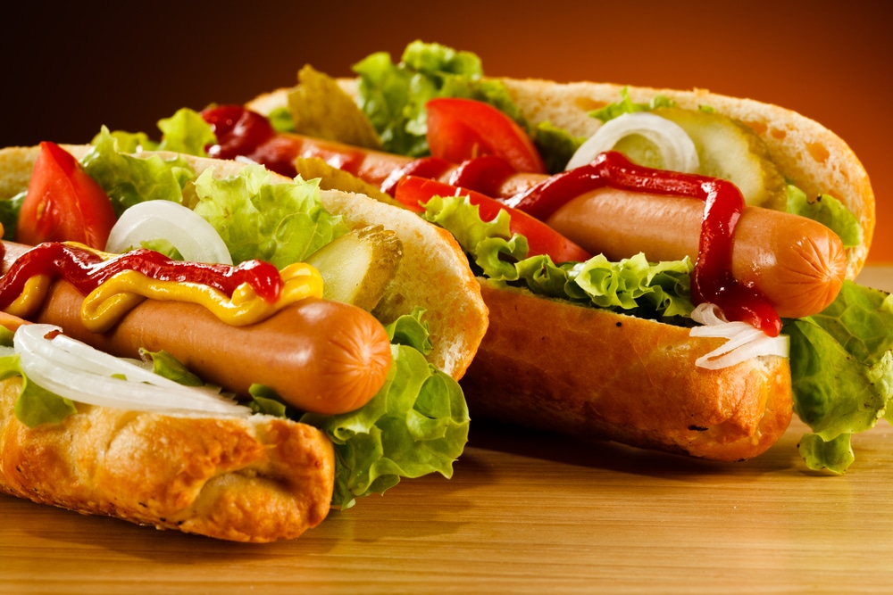 Como Cozinhar Salsichas para Fazer Cachorro-Quente: Guia Completo