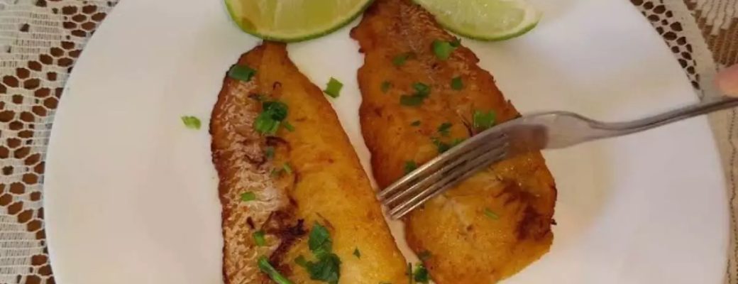 Filé De Peixe Grelhado De Frigideira