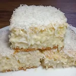 Bolo De Coco Gelado