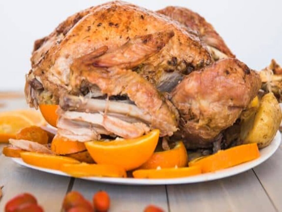 Olha esse Frango assado na panela de pressão gostoso demais