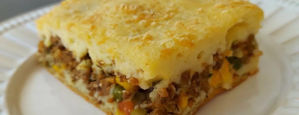 Torta De Mandioca Com Carne Moída