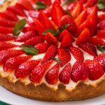 Delícia Gelada: Torta De Morango Com Toque De Frescor!