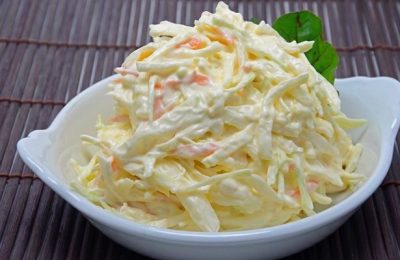 Salada De Repolho SUPER Cremosa Para O Seu Jantar