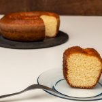 Bolo Simples De Liquidificador Com Maizena Para Fazer No Café Da Tarde!