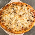 Pizza De Cogumelos Com Molho Miso Uma Receita Irresistível