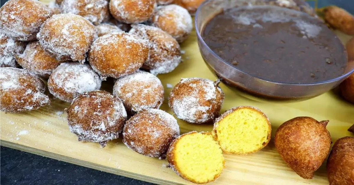 bolinho de chuva de cenoura