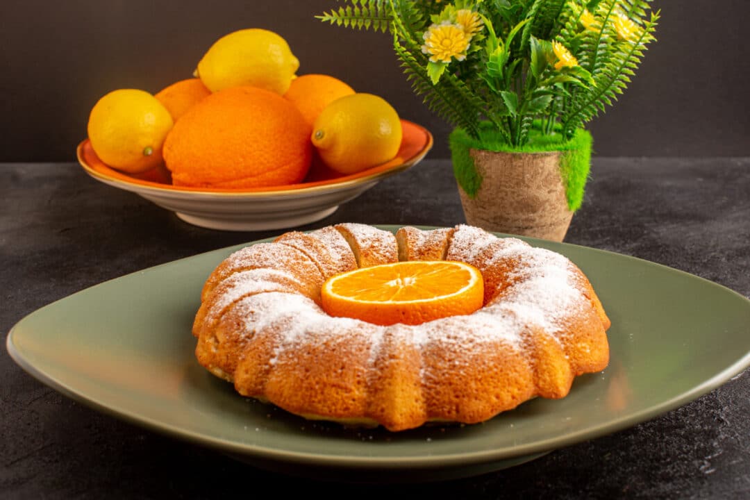 Bolo de Fubá e Laranja