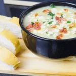 Caldo De Mandioca Com Bacon E Calabresa