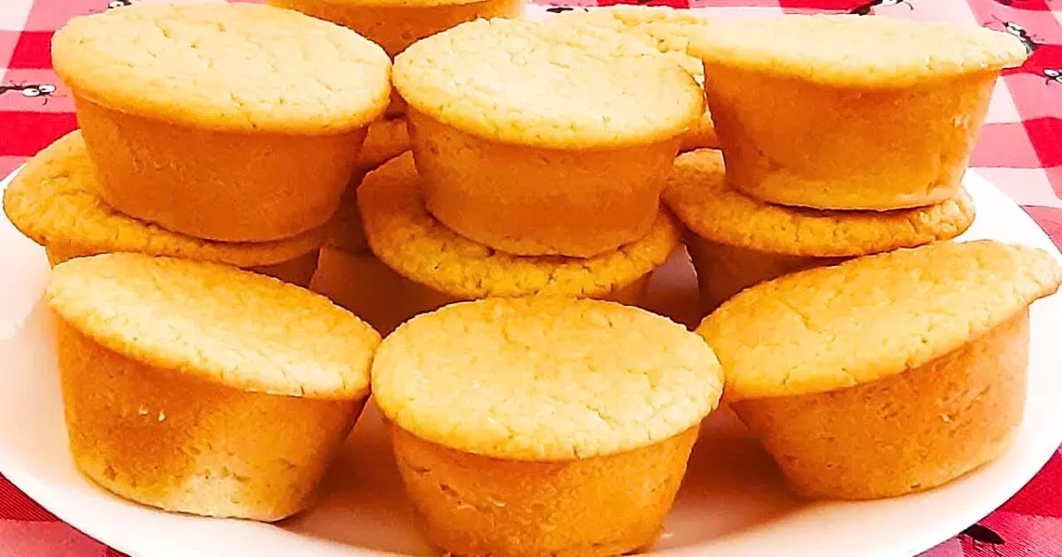 Bolo sem trigo e sem leite, delicioso e saudável.