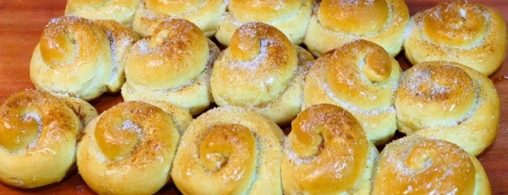 Pão Caracol Caseiro Com Açúcar E Canela Igual De Padaria