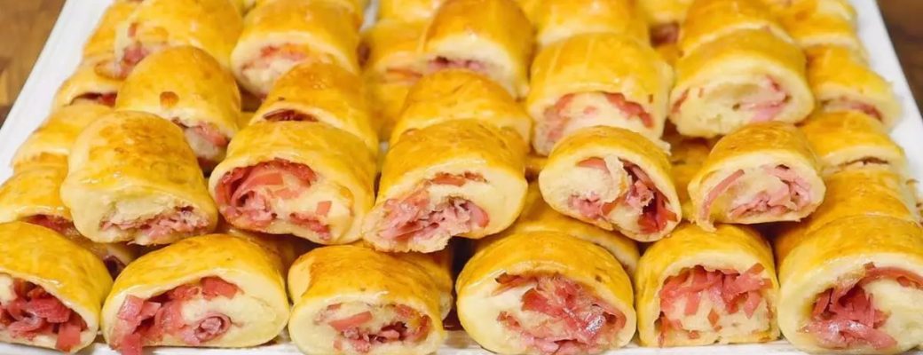 Pãozinho Recheado Com Mortadela Delicioso