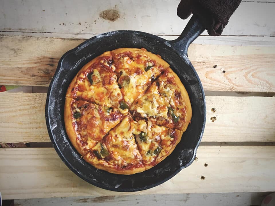 Pizza de Frigideira Sem Glúten: Sabor sem Restrições