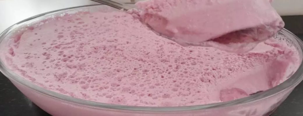 Sobremesa Cremosa Com Gelatina E Creme De Leite Fácil E Deliciosa