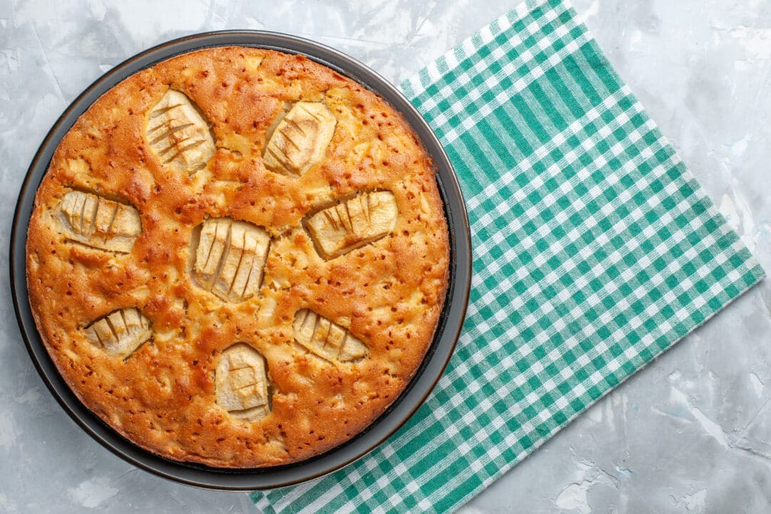 Torta de Maçã Tradicional Servida Quente ou Fria