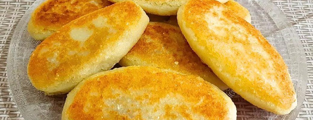 Lanche Sem Glúten Feito Com Batata E Flocos De Arroz, Recheado Com Carne Moída.