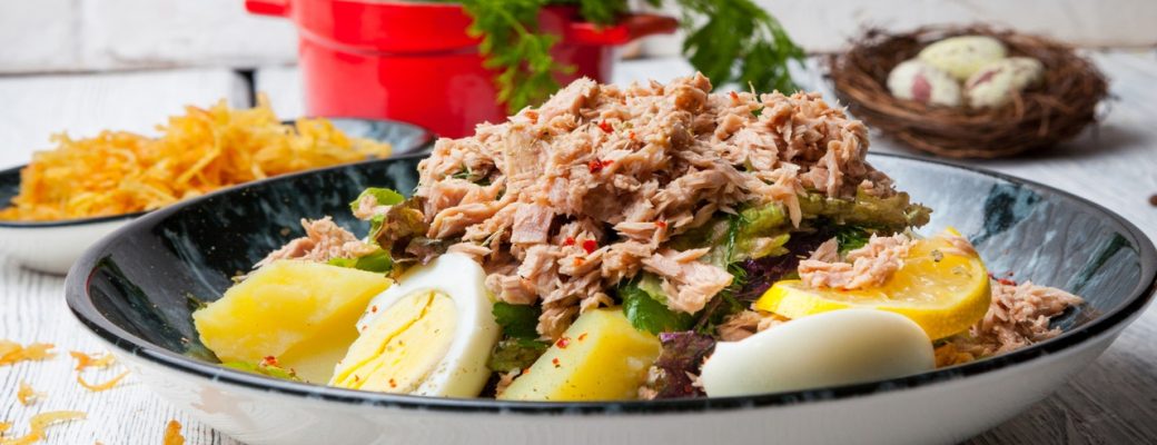 Salada De Atum Com Ovos E Batata Que Aprendi Para Dias Especiais