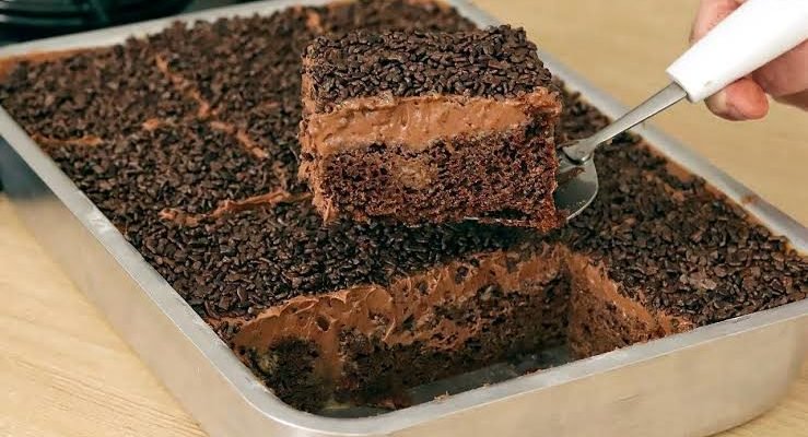Bolo De Chocolate Molhadinho A Receita Que Não Pode Faltar