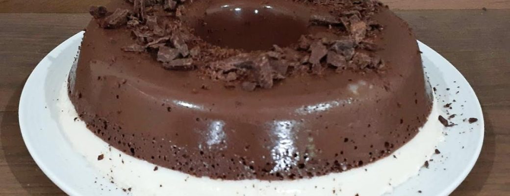 Pudim De Chocolate Com Coco