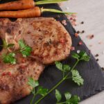 Bisteca De Porco Na Pressão Com Cebola