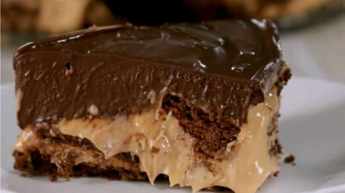 Torta Creme De Doce De Leite Uma Opção ótima De Sobremesa