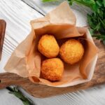 Croquete De Queijo é Uma Verdadeira Explosão De Sabor