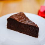 Receita De Bolo De Chocolate De Liquidificador Com Poucos Ingredientes