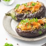 Receitas Fáceis Berinjelas Assadas E Recheadas é Irresistível