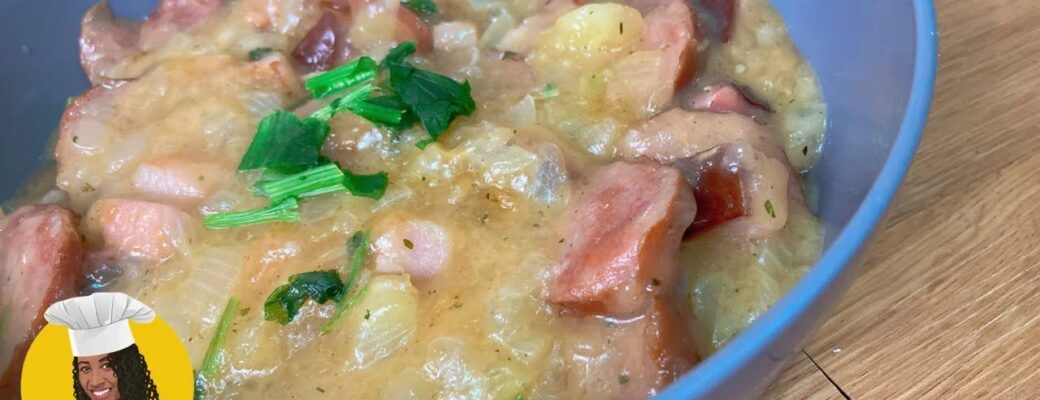 Bobó De Mandioca Com Bacon E Calabresa é Um Prato Cremoso E Saboroso, Perfeito Para...