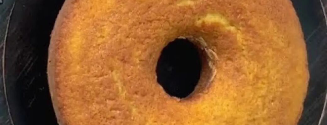 O Bolo De Baunilha Fofinho é Perfeito Para O Café Da Tarde, Simples E Delicioso....