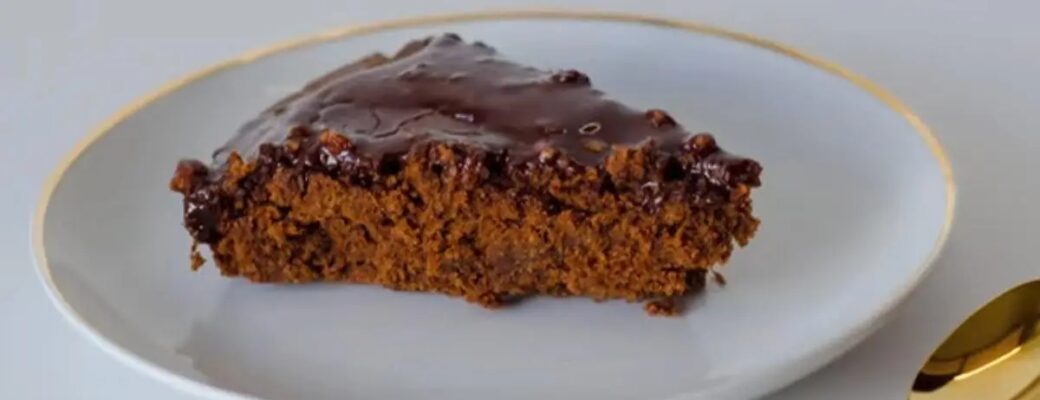 Receita Fácil De Bolo De Chocolate Vegano, Fofinho E Sem Glúten. Perfeito Para Qualquer Ocasião!...