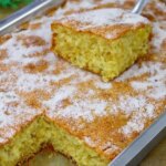 Bolo De Maçã Fofinho Com Canela, úmido, Aromático E Perfeito Com Café....