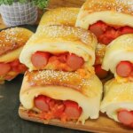Aprenda A Fazer Um Cachorro-quente De Forno Super Fofinho, Recheado Com Salsicha, Queijo E Um...