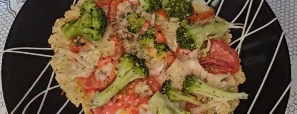 Receita Fácil E Nutritiva De Pizza Sem Glúten E Lactose, Feita Com Aveia E Batata-doce....