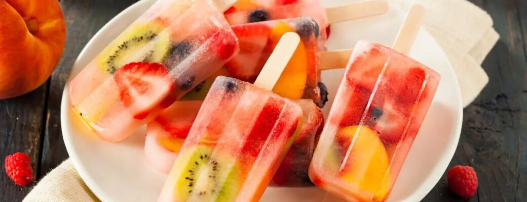 Aprenda A Fazer Um Picolé De Frutas Saudável, Fácil E Delicioso, Perfeito Para O Calor!...