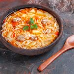 Que Tal Essa Sopa De Macarrão Com Carne Moída Deliciosa? Faça Agora!