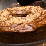 Bolo De Paçoca Com Doce De Leite Muito Fácil De Fazer E Delicioso