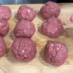 As Almôndegas Carne Moída Receita Vó Tradicional Delícia São Práticas, Suculentas E Feitas No Molho....