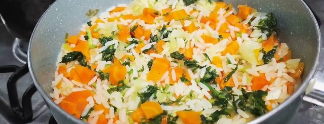 Arroz Com Alho Poró E Cenoura! Receita Fácil, Nutritiva E Saborosa Para Deixar Suas Refeições...