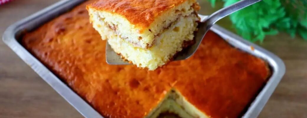 Aprenda A Fazer Um Bolo De Banana Fofinho Que Já Sai Recheado Do Forno, Perfeito...