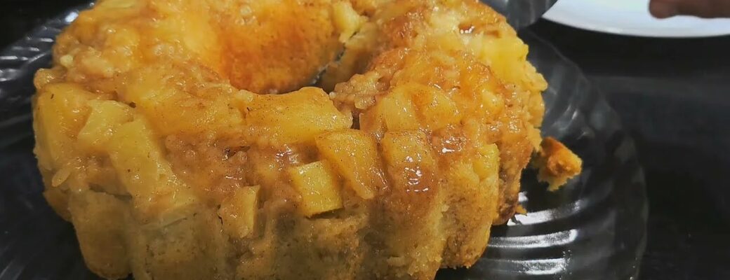 Bolo De Abacaxi Fácil, Molhadinho E Perfeito é Cheio De Sabor, Ideal Para Qualquer Ocasião....