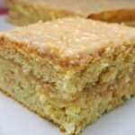 Aprenda A Fazer Um Bolo De Amendoim Recheado Com Uma Massa Fofinha E Uma Cobertura...