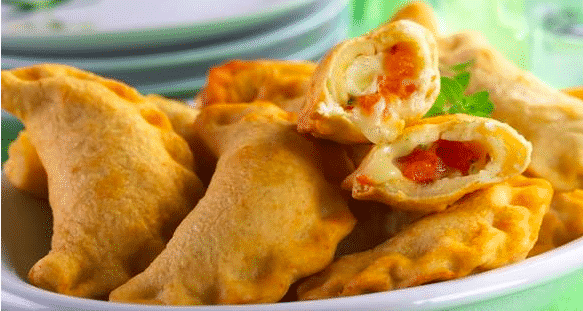 Pastel Com Massa De Mandioca: Crocante Por Fora, Macio Por Dentro!
