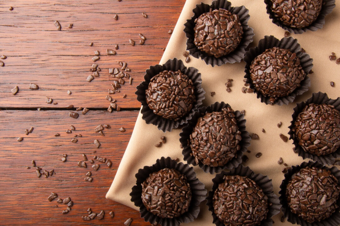 Receita de Brigadeiro Clássico com Apenas 4 Ingredientes