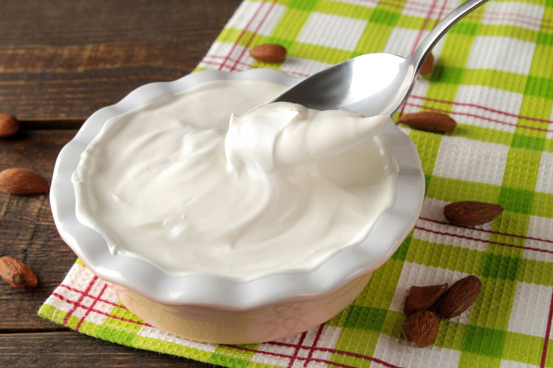 Receita de Iogurte Caseiro Natural e Sem Conservantes