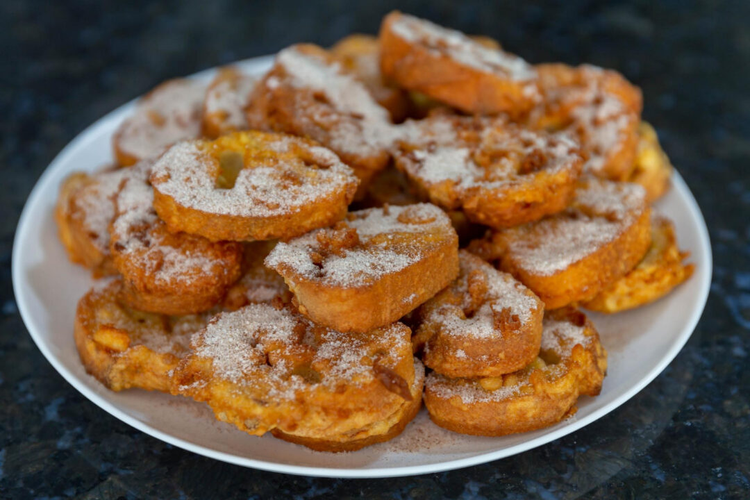 Receita de Rabanada Clássica com Leite Condensado!