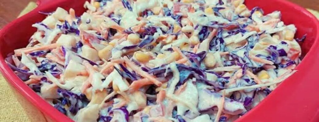 Salada De Repolho Cremoso Com Maçã, Leve, Refrescante E Perfeita Para Qualquer Refeição!...