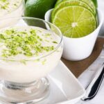 Sobremesa Gelada De Limão Cremosa E Fácil! Feita Sem Fogo, Essa Delícia Refrescante é Perfeita...